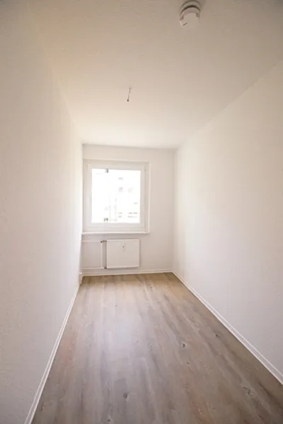 3-Raum-Wohnung mit Balkon in Pößneck-Ost - Zimmer (225414)