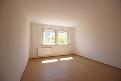4-Raum-Wohnung in Pößneck-Ost - Wohnzimmer (225077)