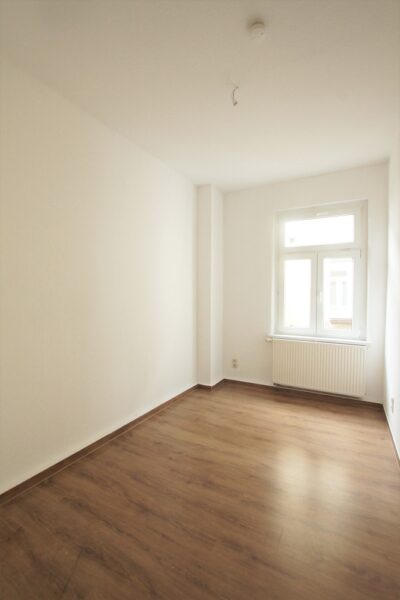 Seltene Gelegenheit: 4-Zimmerwohnung mit Aufzug im Stadtzentrum - Zimmer (225321)